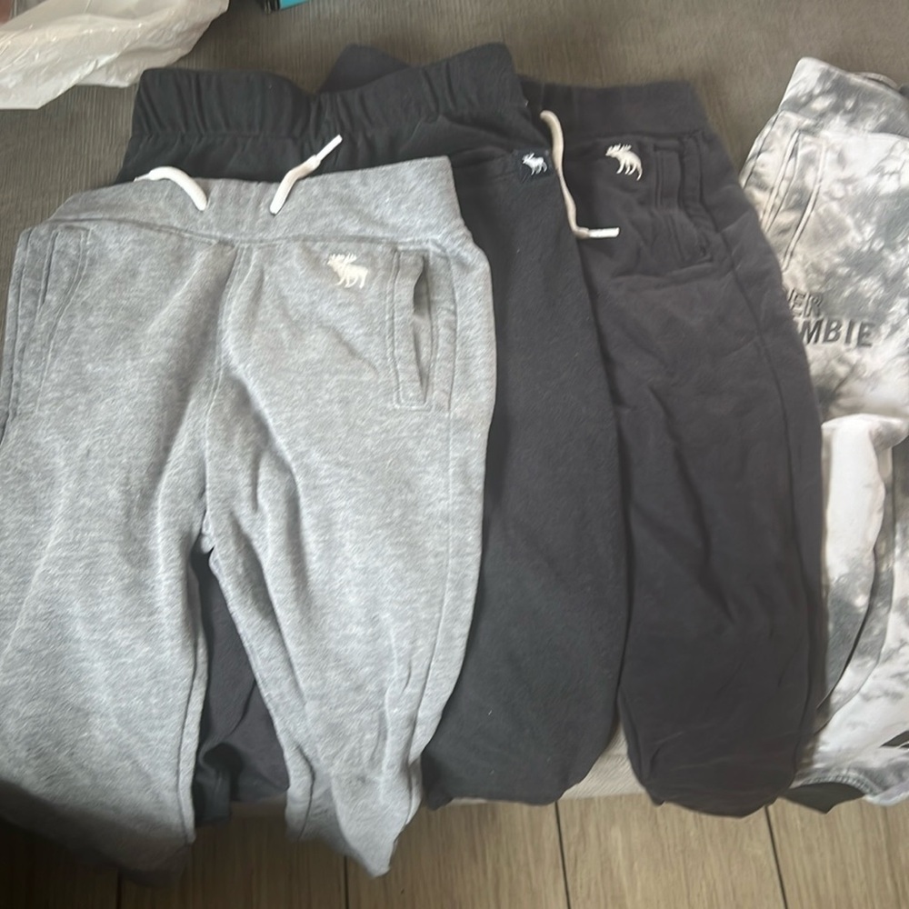 Abercrombie kids pants in size 5/6